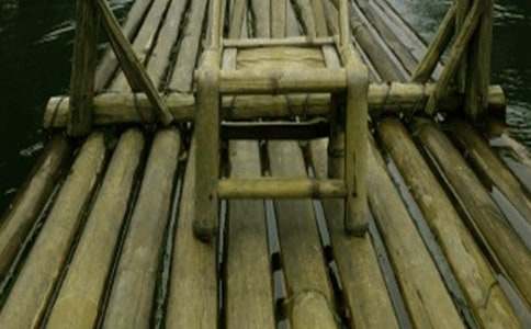 記一次竹筏上的安全_750字