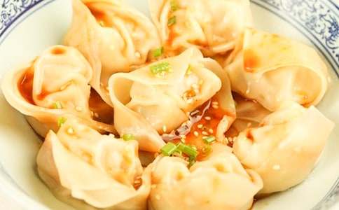 包餛飩的作文600字